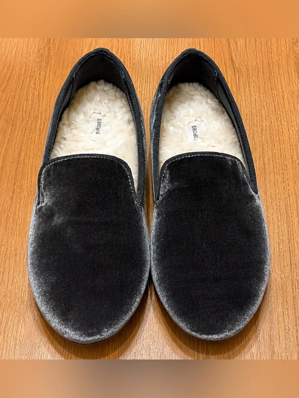 Birdies The Starling Charcoal Gray Velvet Loafers Size 7